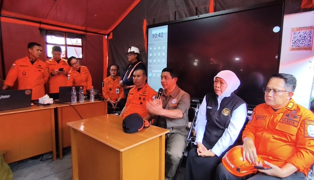 Runtuhnya bangunan Ponpes Al Khoziny,  Tim Penyelamat Temukan 15 Titik Korban