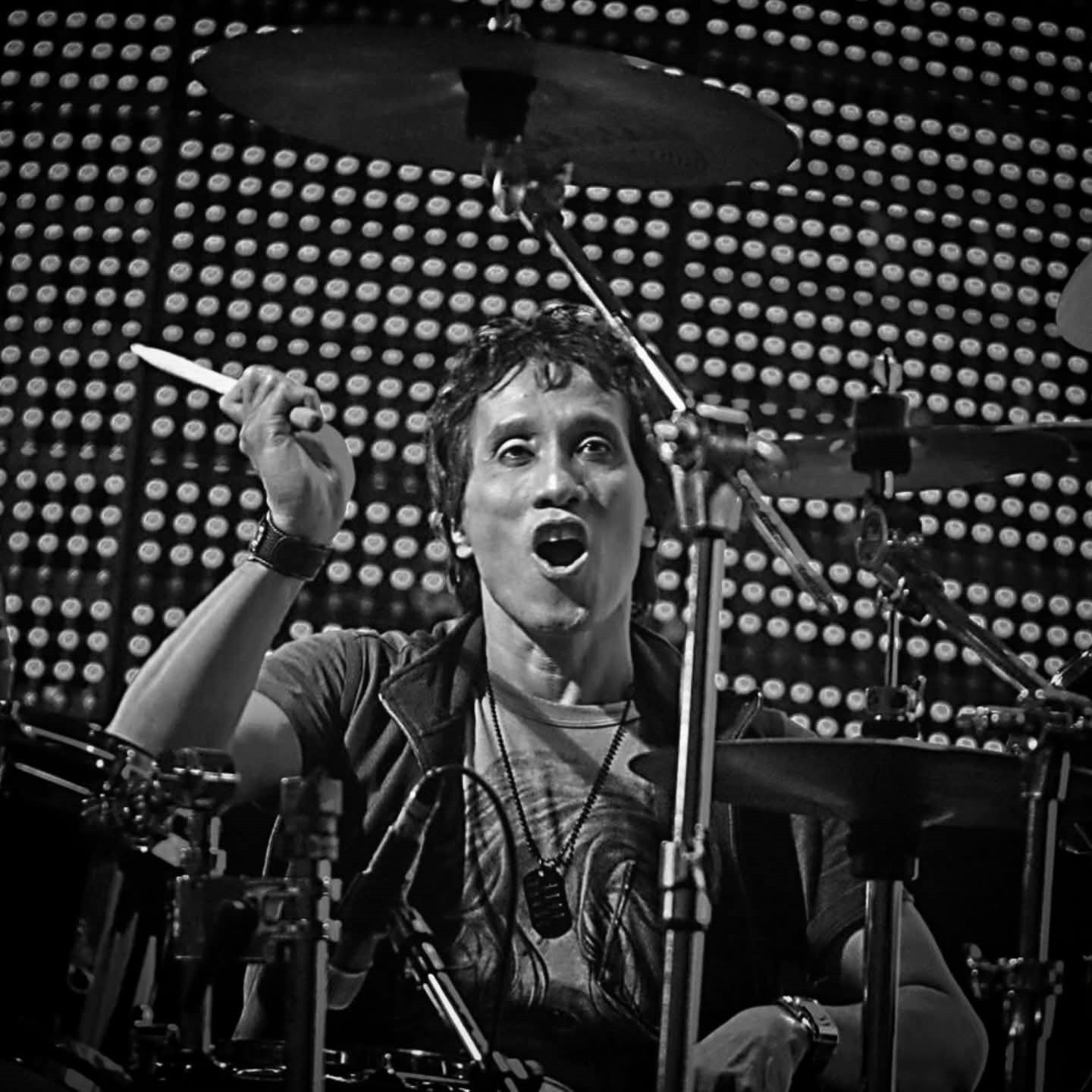 Mantan Drummer God Bless, Yaya Moektio, Meninggal Dunia